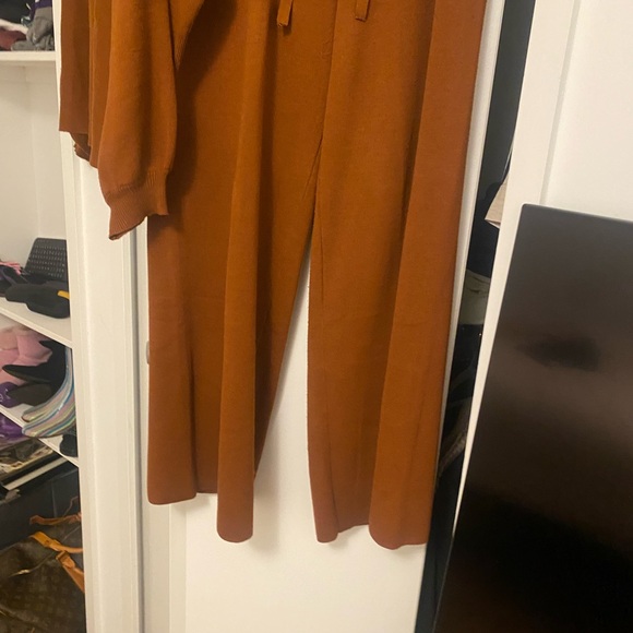 Women's Rust Pant Set - Picture 2 of 6